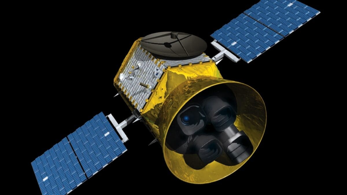 Antes dessas análises detalhadas, o TESS funciona como um grande rastreador: ele acompanha o brilho de estrelas próximas e separa as quedas que podem ter sido provocadas por novos planetas (Foto: NASA / Wikimedia Commons)