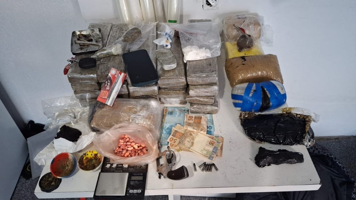 Ação mira organização ligada ao tráfico de drogas e comércio ilegal de armas na Palhoça (Foto Divulgação, MPSC)