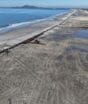 Maior alargamento de praia do Brasil chega a 98% e draga avança em acesso portuário para navios gigantes em SC