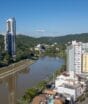 Previsão de chuva faz Blumenau mudar programação de aniversário; veja as alterações