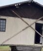 Casa em cima de caminhão há quase cinco meses ameaça quem circula e vira alvo da Defesa Civil em Criciúma