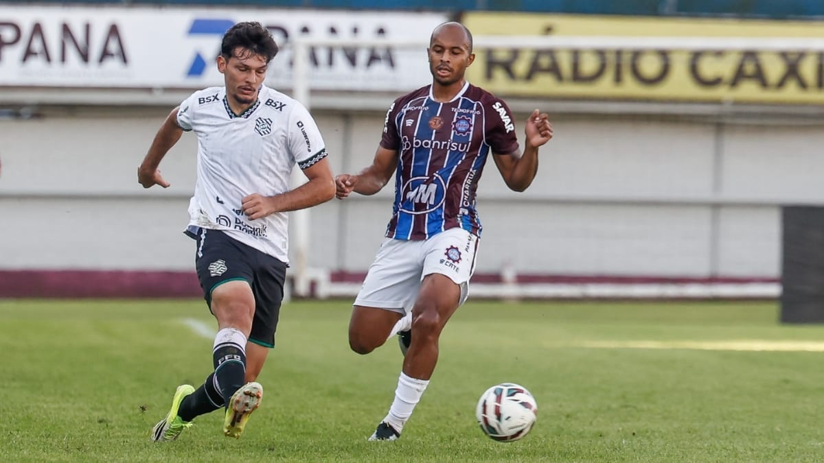 Figueirense vence o Caxias de virada e se aproxima da zona de classificação na Série C