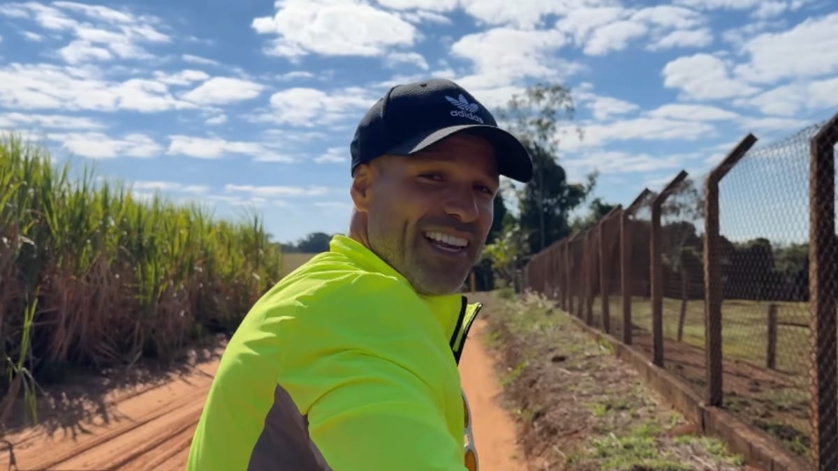 Como é e onde fica a fazenda onde ídolo do Flamengo passa o tempo longe do futebol