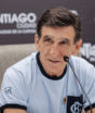 Técnico carrasco de Corinthians, Cruzeiro e Botafogo acerta com nova equipe