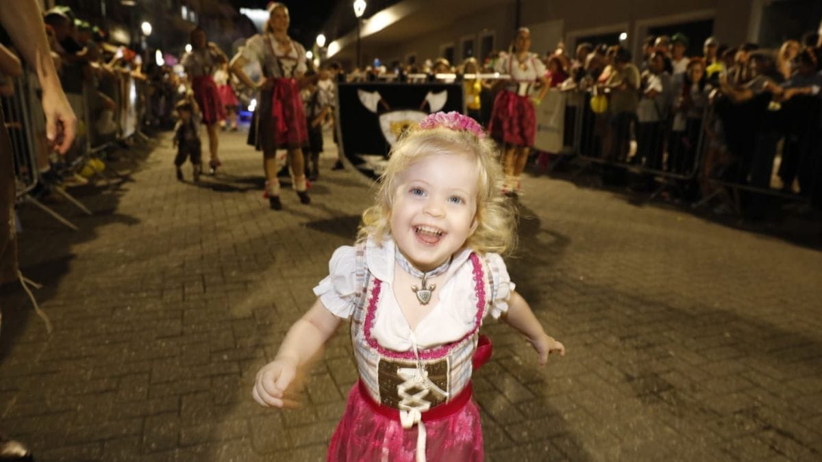 Oktoberfest Blumenau para crianças: regras, atrações e dicas para famílias