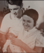 “Ela está sempre aqui”: João Marcello Bôscoli relembra memórias ao lado da mãe Elis Regina em documentário ‘Elis & Eu’