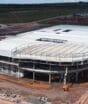 Construtora de SC ergue edifícios até quatro vezes mais rápido com 85% da obra feita dentro de fábrica