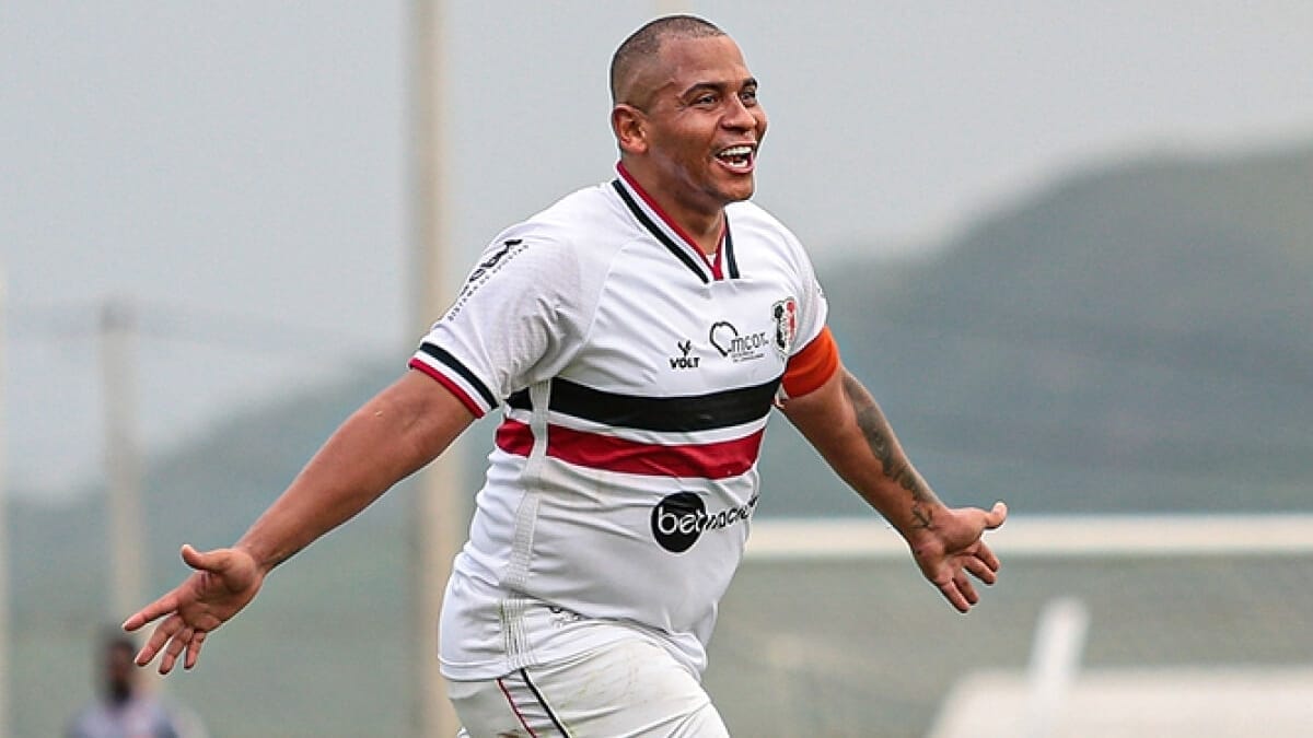 Ex-Cruzeiro e Inter, atacante Walter é anunciado no 26º clube da carreira