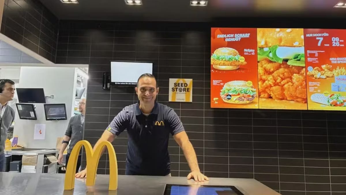 Ex-treinador troca os gramados pelo McDonald’s em busca de estabilidade: “Poucos têm a chance”