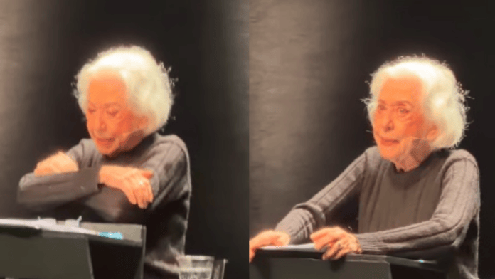 Fernanda Montenegro se emociona em cima do palco Quis o Deus que eu estivesse viva ainda aqui