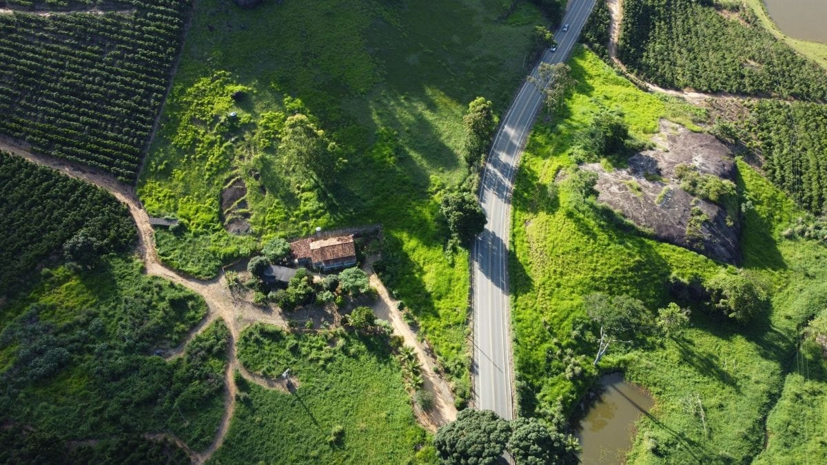 O Cadastro Ambiental Rural (CAR) será confrontado com dados do SIGEF e do Cafir para verificar se as informações ambientais e territoriais coincidem com a ocupação real do solo