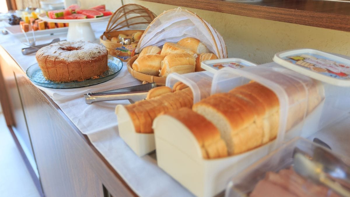 Pão de forma e produtos alimentícios com álcool residual que garantem reteste no bafômetro