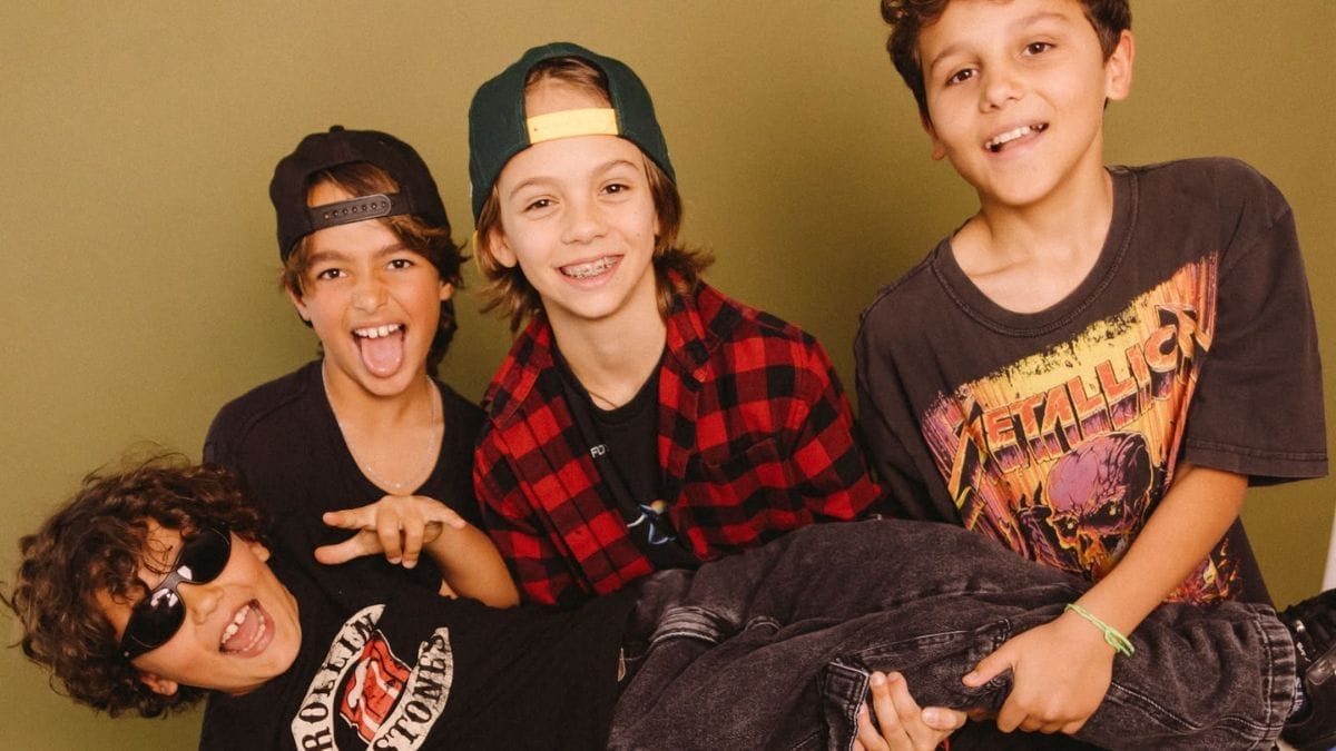 Banda de rock infantil de SC viraliza com covers de músicas famosas: “Que o Metallica e os Raimundos abram nosso show”