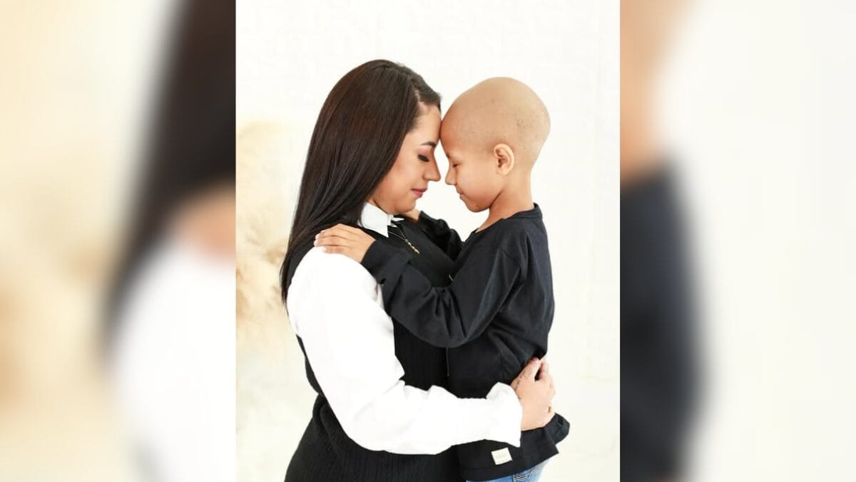 Menino de 7 anos de SC com câncer raro precisa de remédio de R$ 2 milhões após Justiça negar urgência