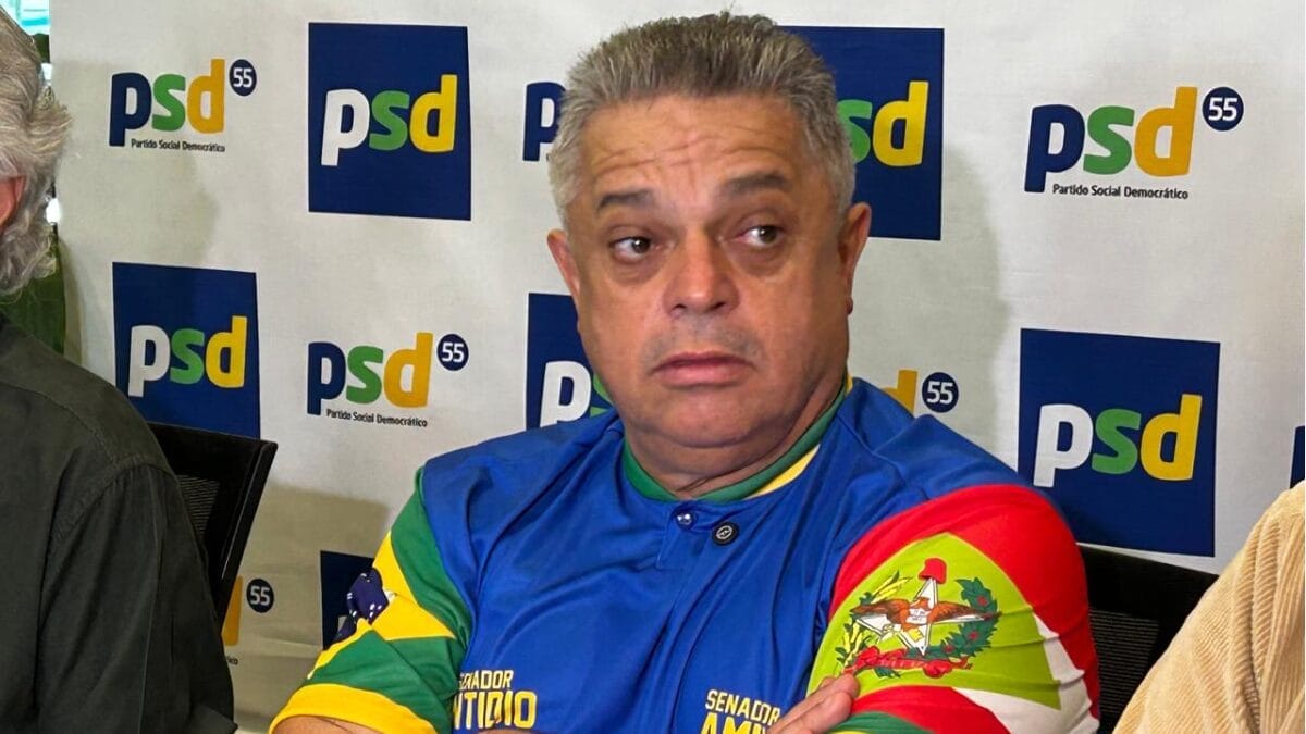 João Rodrigue,s candidato ao governo de SC, em convenção do PSD neste sábado (1º)