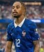 Liverpool prepara oferta de R$ 670 milhões por atacante do PSG para substituir Salah