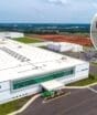 Megafábrica de geladeiras de 70 mil m² usa IA e robôs para criar uma unidade a cada 14 segundos no Sul do Brasil