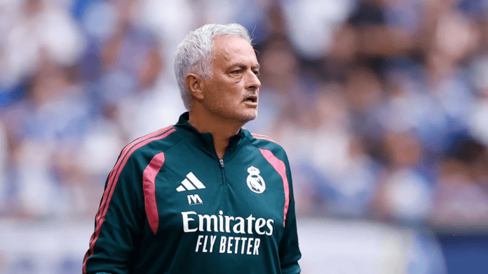 Mourinho define substituto de Endrick no Real Madrid em meio a interesse do Liverpool