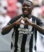 Ex-Palmeiras e Botafogo, Patrick de Paula faz exames para assinar com novo clube após meses parado