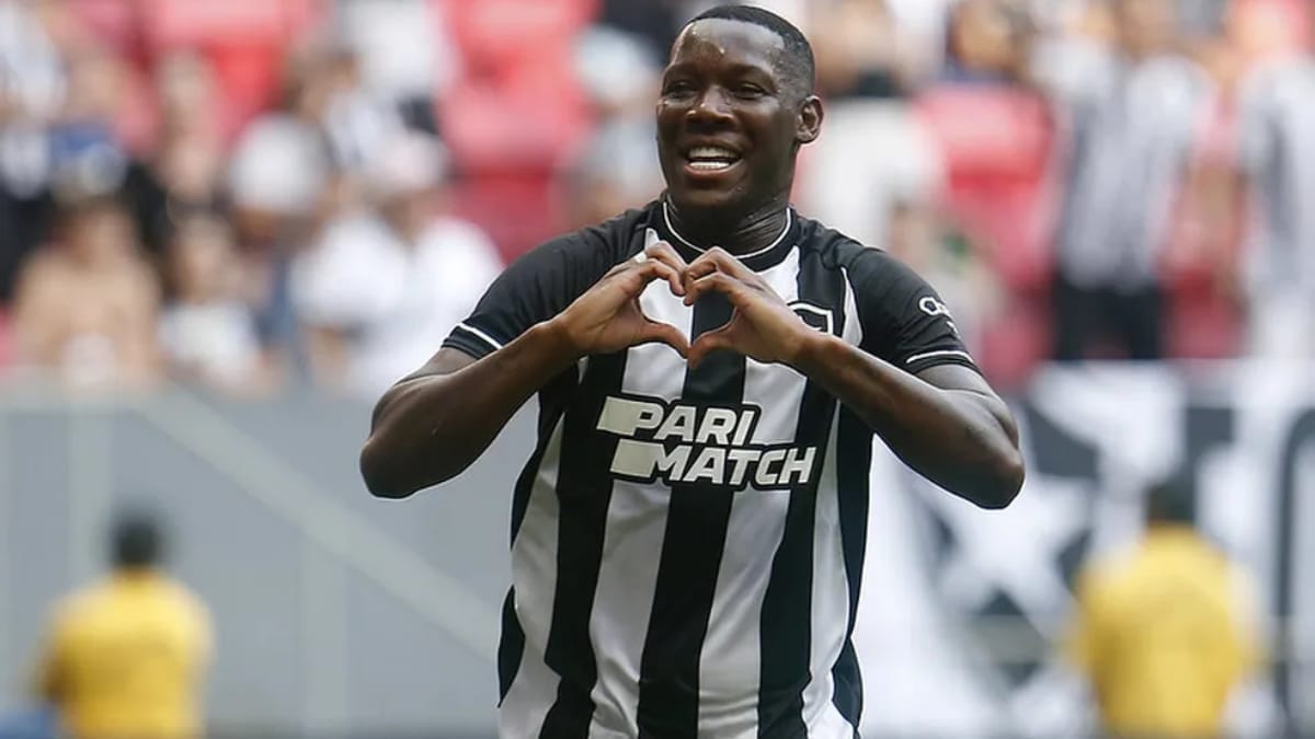 Patrick de Paula, ex-Palmeiras, faz exames para assinar com o Sport