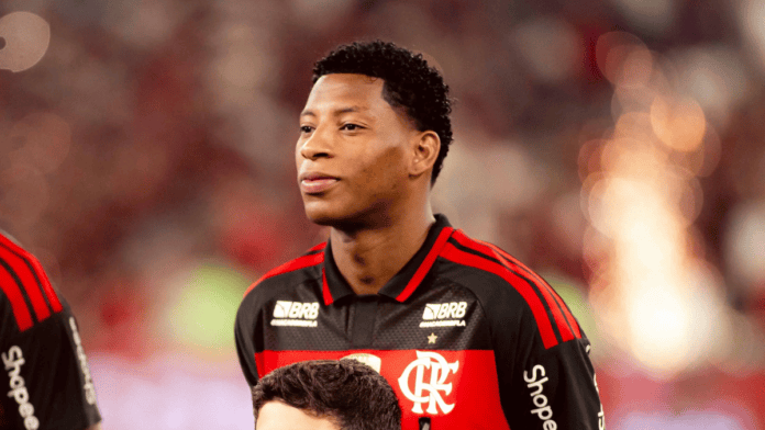 Em negociação para vender Plata, Flamengo recusa proposta de R$ 60 milhões do Grupo City por outro jogador