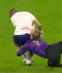 Carrasco do Flamengo, goleiro do PSG sofre choque bizarro no aquecimento; veja o vídeo