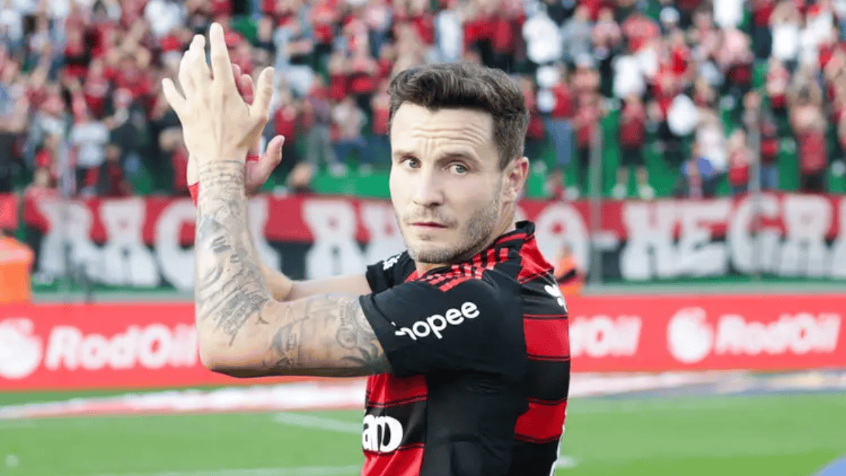 Saúl decidiu sobre permanência no Flamengo (Foto: Gilvan de Souza, Flamengo)