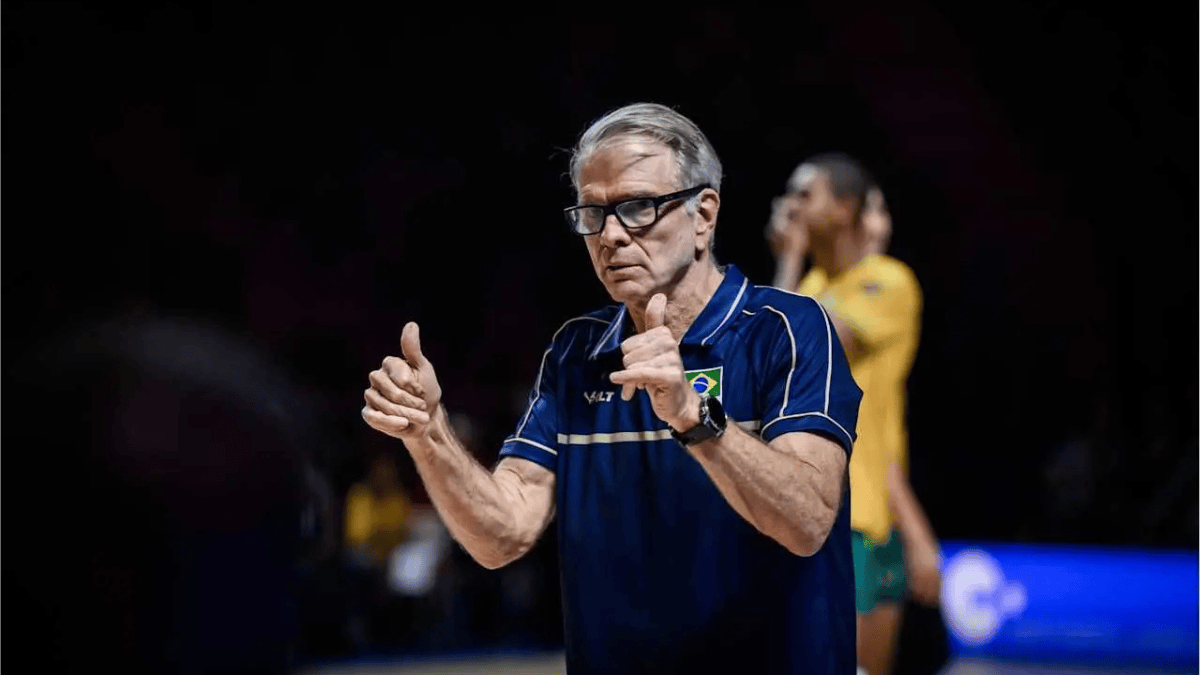 Bernardinho convoca seleção de vôlei para treinamentos e amistosos no exterior; veja a lista completa