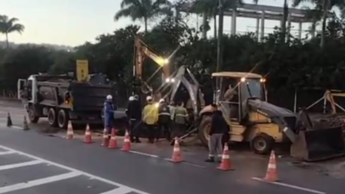 Trânsito está interditado (Foto Divulgação, GMF)