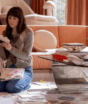 Verity: novo trailer com Anne Hathaway e Dakota Johnson revela tom sombrio ao som de Kylie Minogue