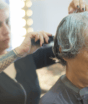 As fórmulas destes produtos miram os cabelos brancos antes deles aparecerem