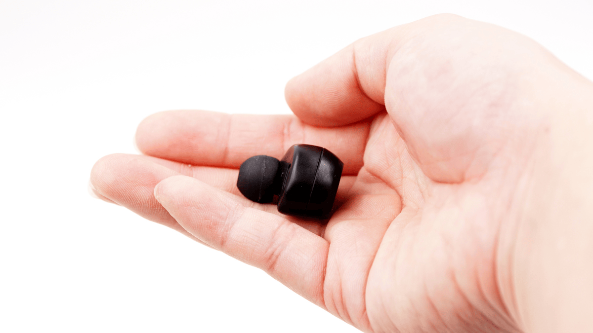 - **No volume máximo, os danos podem começar em apenas 5 minutos**
