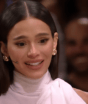 Bruna Marquezine, aos 31 anos, pergunta: “O que muda quando a gente para de enxergar a idade como um prazo e começa a enxergá-la como parte da vida?”
