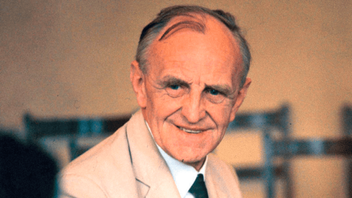 Donald Winnicott: “Não existe isso de um bebê. Quando você me mostra um bebê, certamente me mostra também alguém que cuida dele”, a reflexão do pediatra sobre o que de fato forma uma criança
