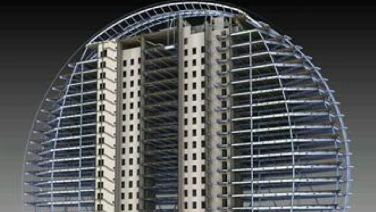A sede da incorporadora Aldar Properties é um edifício de escritórios em Abu Dhabi que desafia a aparência tradicional dos arranha-céus ao lembrar uma moeda de vidro apoiada na vertical (Foto: Asimuddinustad / Wikimedia Commons)