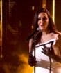Marina Elali, revelada pelo Fama e dona do tema de Nanda em Páginas da Vida, reaparece no Domingão com Huck