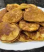 Essa panqueca de banana com fubá é saudável, leva só 4 ingredientes e é perfeita para o café