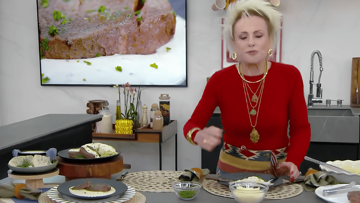 Aprenda a fazer o molho de gorgonzola de Ana Maria Braga, receita fácil, cremosa e pronta em poucos minutos para servir com carnes ou massas