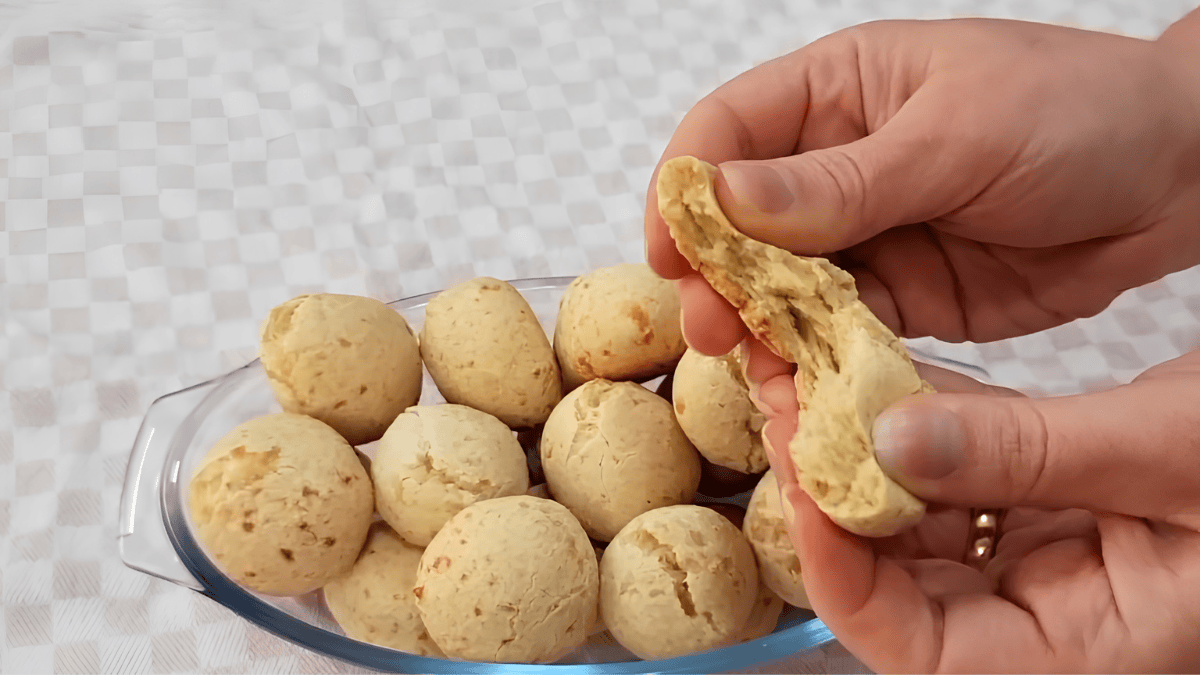 Nutricionista Patrícia Leite ensina pão de queijo saudável com aveia, linhaça e muçarela: receita nutritiva tem apenas 66 calorias por unidade