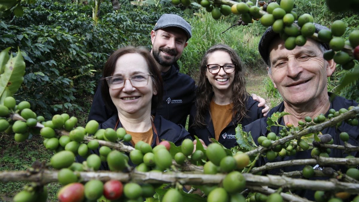 Eles transformaram um cafezal familiar para consumo próprio em algo inédito para SC