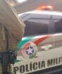 Poça de sangue atrás de sofá pode revelar onde jovem foi morto com pescoço cortado em Guaramirim