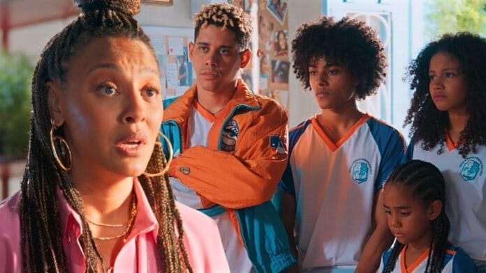 Bela (Sheron Menezzes) em cena de Por Você novela das sete da TV Globo
