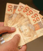 Salário mínimo de 2027 tem acréscimo de R$ 120 em nova projeção do governo; veja valor atualizado