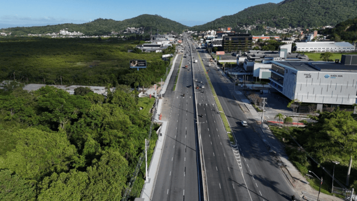 Novos trechos da SC-401, em Florianópolis, seguem proibidos para circulação