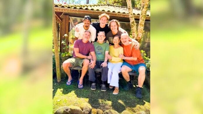 Marcello Novaes com a família no sítio