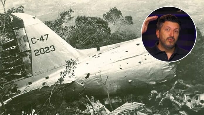 6 de junho de 1949, um avião da Força Aérea Brasileira, batizado de Douglas, DC-3 C-47, colidiu contra uma rocha do Morro do Cambirela, em Palhoça, na Grande Florianópolis