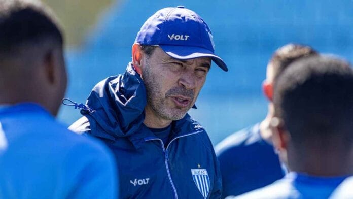 Alan Aal foi demitido do Avaí após a derrota para o Criciúma (Foto: Leandro Boeira, Avaí FC)