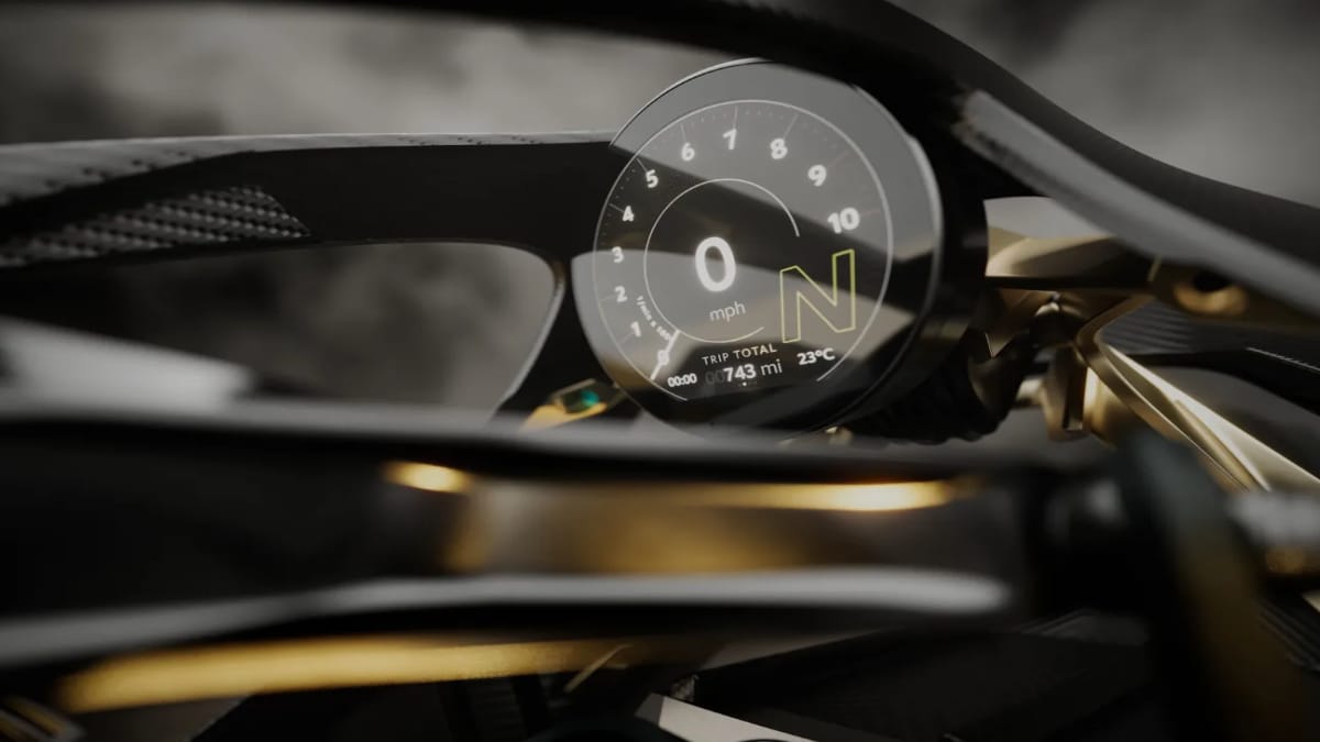 Fibra de carbono e titânio ajudam a reduzir o peso da AMB 002, que entrega 130 cv (Divulgação: Aston Martin)