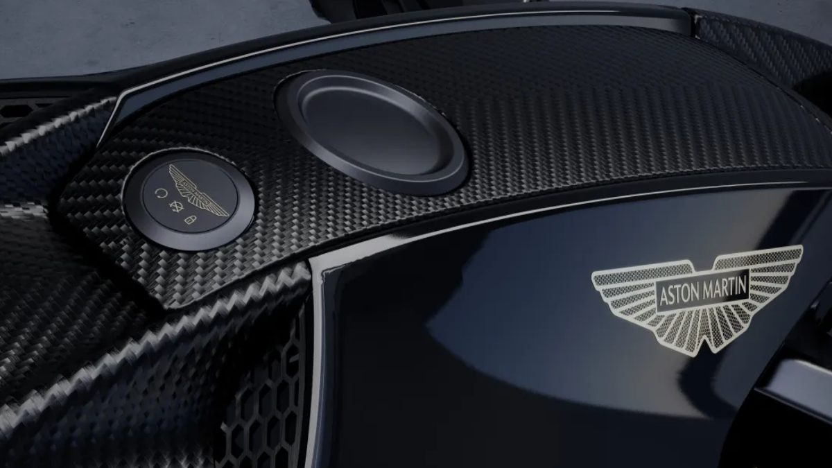Com apenas 300 unidades, Aston Martin AMB 002 aposta em exclusividade e alto desempenho (Divulgação: Aston Martin)