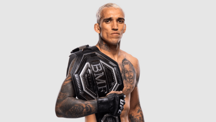 Charles "do Bronx" Oliveira é atual dono do cinturão BMF (Foto: Divulgação, UFC)